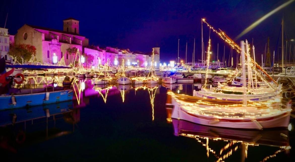 Beau T2 Tout Equipe Sur Le Port, Centre Ville 拉西约塔 外观 照片